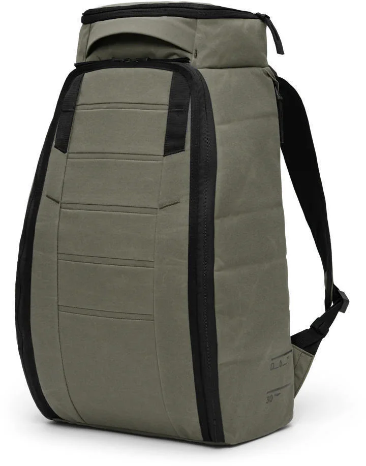 Hugger Backpack 30L v:1195494 Hugger Backpack 30L v:1195494